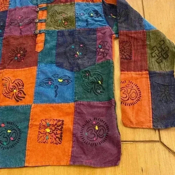 Shop Holic Women's Nepal Cotton Patchwork Handmade Shirt medium oversized - Picture 12 of 13